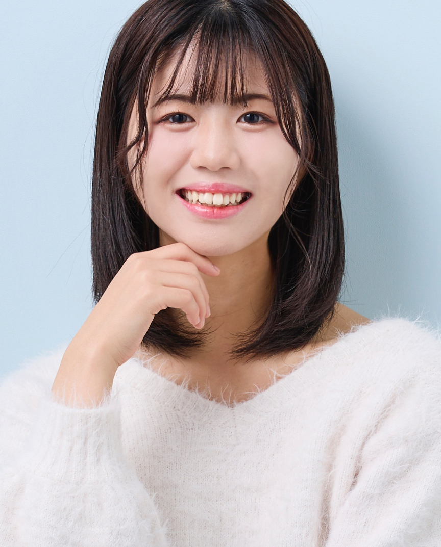 AIRA AOYAMA
